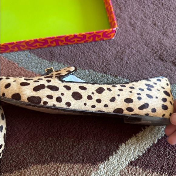 Beautiful Tory Burch Cheetah Print Ballet Patent Calf Print Loafer - Picture 5 of 11